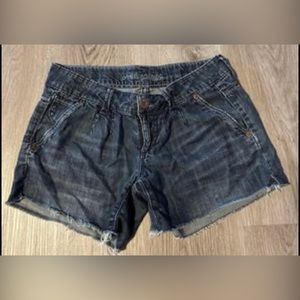 American Eagle Womens shorts size 2